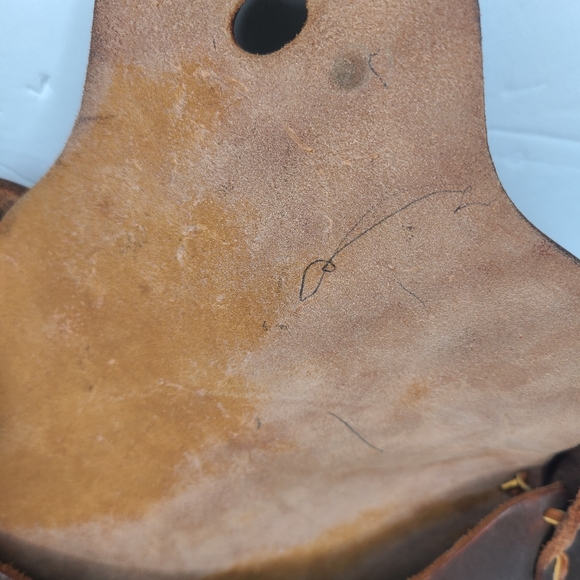 Vintage 70s‎ Butterfly Ladybug Mushroom Tooled Leather Shoulder Bag Crossbody - Picture 9 of 10